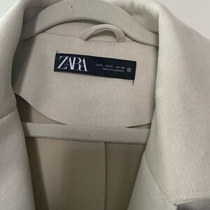 Zara Women's Beige Trench Coat